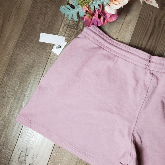 NWT Walt Disney World Mickey Mouse Sweat Shorts Plus Size 1X Purple - Picture 16 of 16